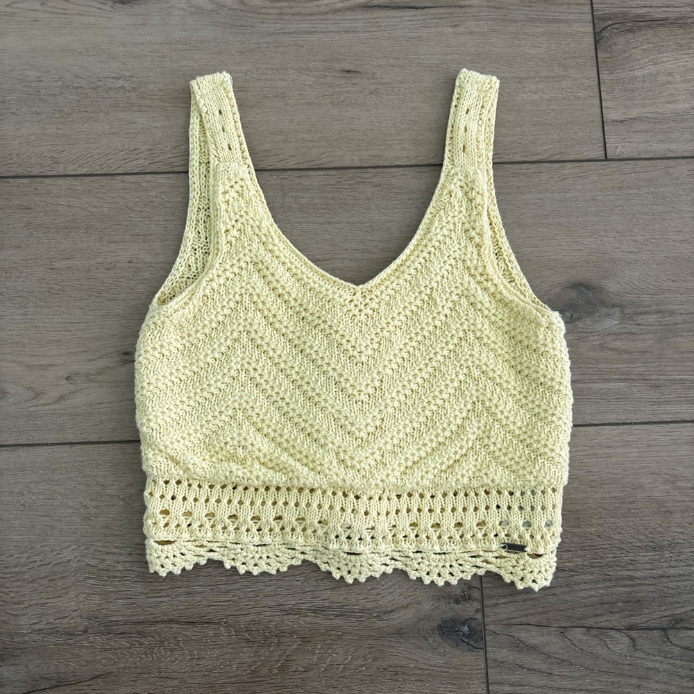 Hollister Yellow Ribbed Cropped Tank Top